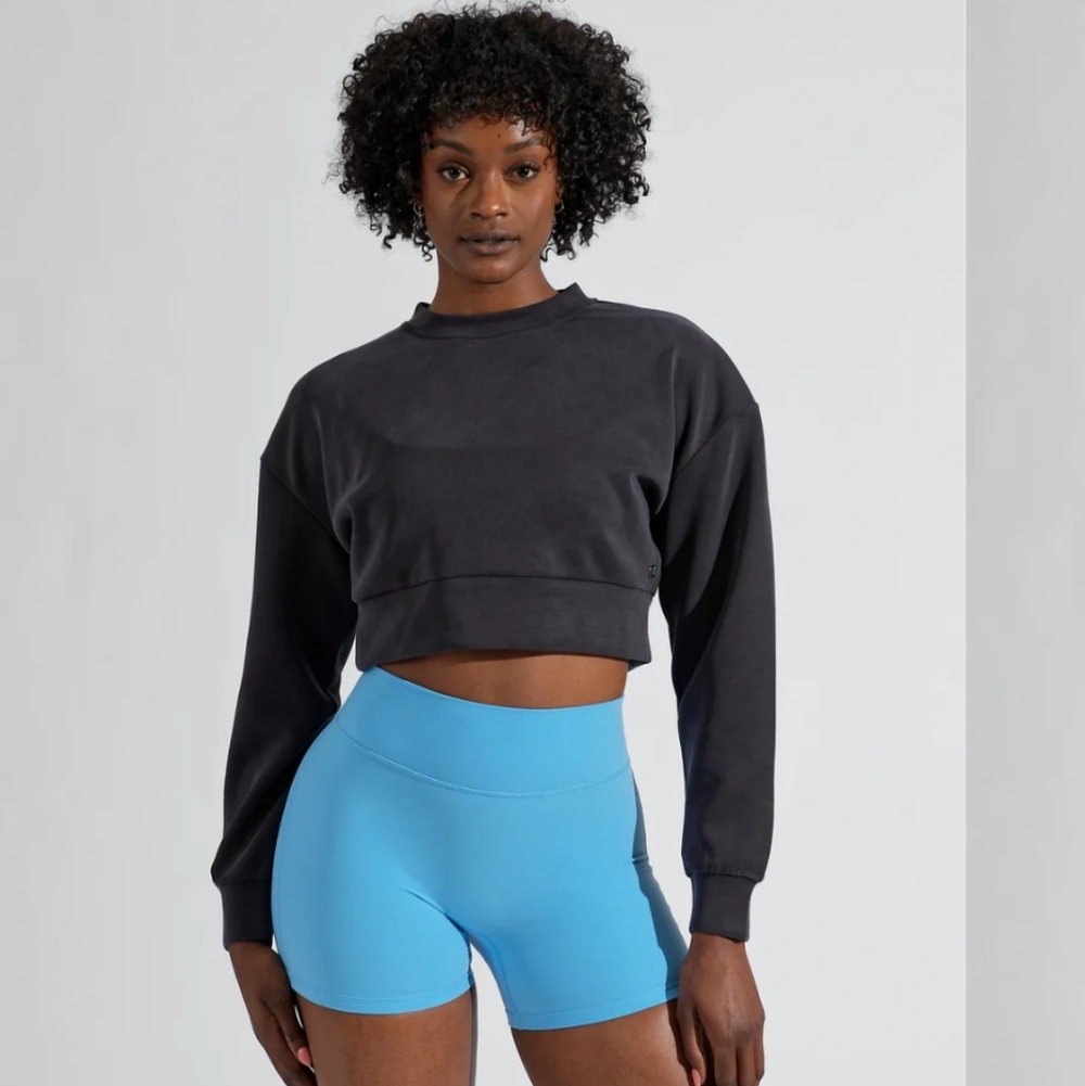 BuffBunny Cropped Sweatshirt Clean Girl Soft Minimal Lounge Top Medium